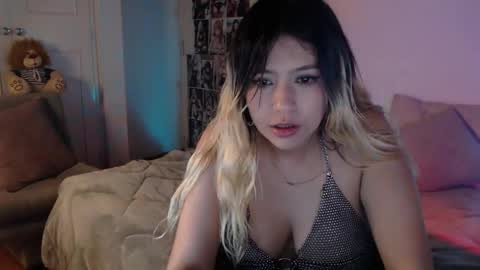 Snapshot of sweethotsin_sexy69 chatting on January 2025 09:11:02 AM online show from January 2025 09:11:02 AM