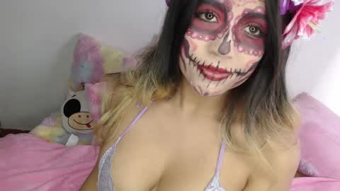 Snapshot of sweethotsin_sexy69 chatting on October 2025 05:53:02 AM online show from October 2025 05:53:02 AM