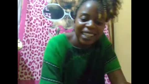 Snapshot of sweetib1 chatting on February 2025 06:22:02 PM sweetib1 online show from February 2025 06:22:02 PM