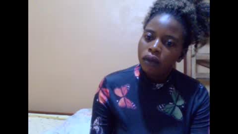 Snapshot of sweetib1 chatting on March 2025 05:18:02 AM sweetib1 online show from March 2025 05:18:02 AM