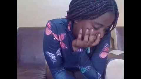 Snapshot of sweetib1 chatting on October 2025 07:07:02 AM sweetib1 online show from October 2025 07:07:02 AM