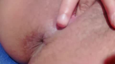 Snapshot of sweetie33_fox chatting on December 2025 06:57:02 PM sweetie33_fox online show from December 2025 06:57:02 PM