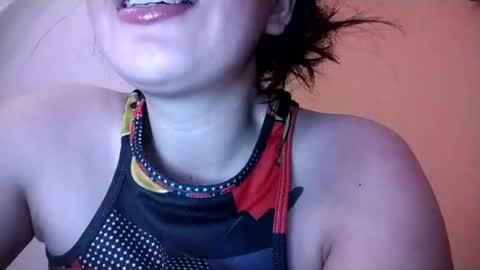 Snapshot of sweetie__annie chatting on July 2026 05:42:02 AM Ana Mara i cant Make noise My family is here online show from July 2026 05:42:02 AM