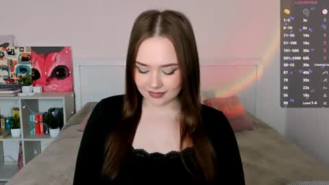 Snapshot of sweetie_candy_ chatting on June 2026 02:40:02 PM Hannah online show from June 2026 02:40:02 PM