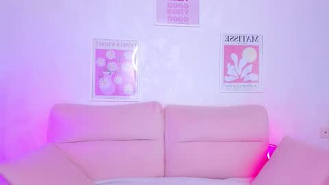 Snapshot of sweetie_catt chatting on September 2025 08:48:02 AM sweetie_catt online show from September 2025 08:48:02 AM