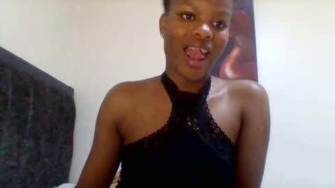 sweetie lee online show from October 2025 04:11:01 AM