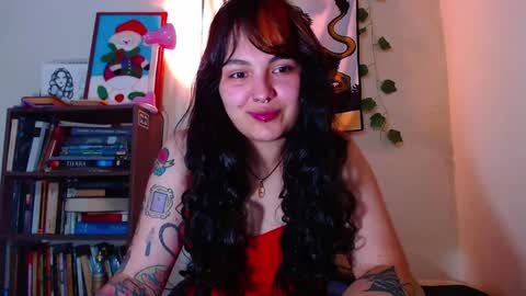 Snapshot of sweetie_maryy chatting on December 2024 06:11:02 AM Maria my insta sweetie maryy online show from December 2024 06:11:02 AM