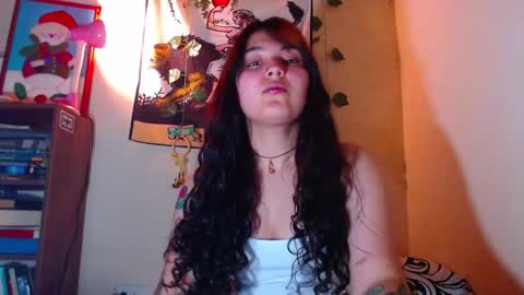 Snapshot of sweetie_maryy chatting on December 2024 03:29:02 AM Maria my insta sweetie maryy online show from December 2024 03:29:02 AM