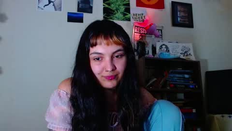 Snapshot of sweetie_maryy chatting on March 2025 01:11:01 AM Maria my insta sweetie maryy online show from March 2025 01:11:01 AM