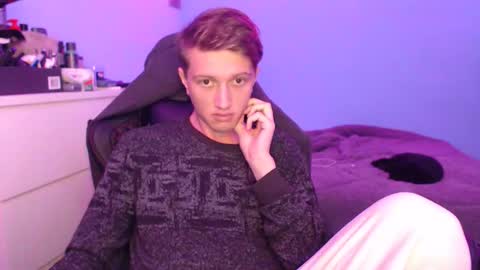 Snapshot of sweetiecharmie chatting on December 2025 04:05:01 PM CAT online show from December 2025 04:05:01 PM