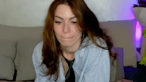 Snapshot of sweetiedarlingxoxox chatting on April 2026 12:50:02 PM Daddy Babby Girl online show from April 2026 12:50:02 PM