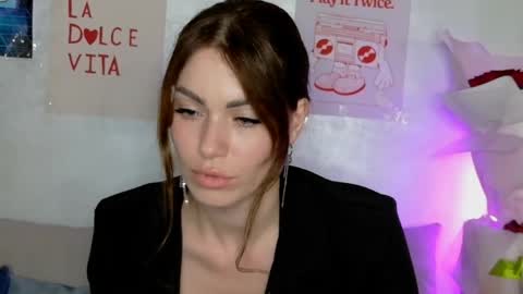 Snapshot of sweetiedarlingxoxox chatting on May 2026 07:21:01 PM Daddy Babby Girl online show from May 2026 07:21:01 PM