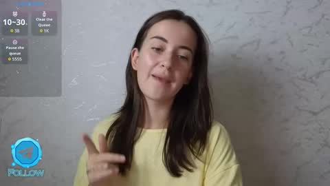 Snapshot of sweetiekendl chatting on November 2025 10:43:02 PM Kendl online show from November 2025 10:43:02 PM