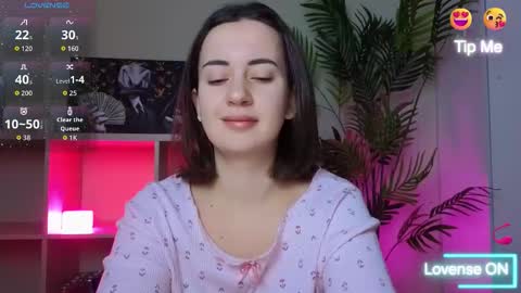 Snapshot of sweetiekendl chatting on March 2026 09:29:02 PM Kendl online show from March 2026 09:29:02 PM