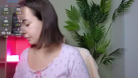 Snapshot of sweetiekendl chatting on March 2026 10:38:01 PM Kendl online show from March 2026 10:38:01 PM