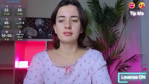 Snapshot of sweetiekendl chatting on March 2026 11:20:02 PM Kendl online show from March 2026 11:20:02 PM