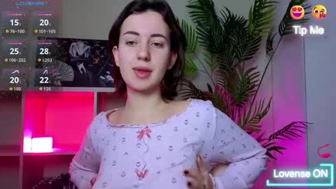 Snapshot of sweetiekendl chatting on March 2026 09:29:02 PM Kendl online show from March 2026 09:29:02 PM