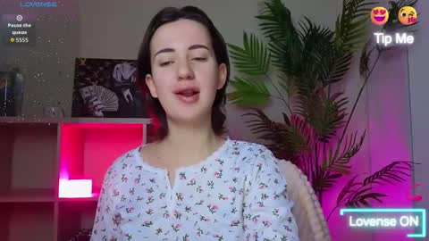 Snapshot of sweetiekendl chatting on March 2026 10:55:01 PM Kendl online show from March 2026 10:55:01 PM