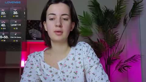 Snapshot of sweetiekendl chatting on April 2026 10:52:02 AM Kendl online show from April 2026 10:52:02 AM