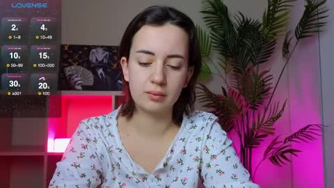 Snapshot of sweetiekendl chatting on April 2026 11:09:02 PM Kendl online show from April 2026 11:09:02 PM