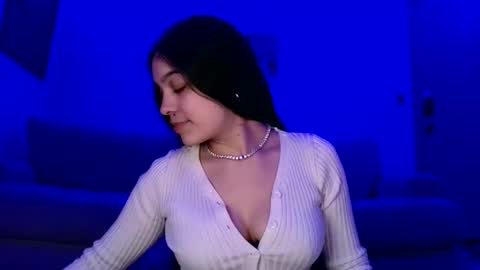 Snapshot of sweetieslikebutter chatting on March 2025 09:48:01 PM Blu Sweets online show from March 2025 09:48:01 PM