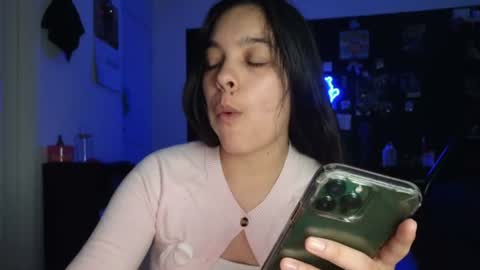 Snapshot of sweetieslikebutter chatting on August 2026 12:56:02 AM Blu Sweets online show from August 2026 12:56:02 AM