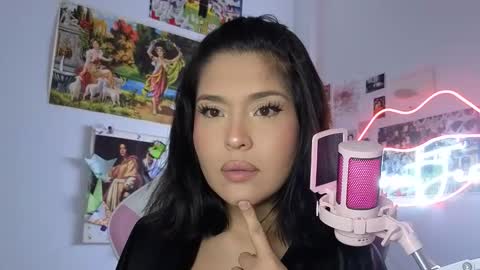 Snapshot of sweetjess01 chatting on February 2026 01:57:02 AM SweetJess online show from February 2026 01:57:02 AM