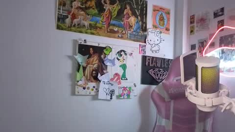 Snapshot of sweetjess01 chatting on February 2026 05:08:02 AM SweetJess online show from February 2026 05:08:02 AM