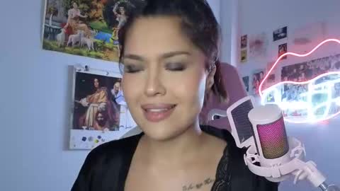 Snapshot of sweetjess01 chatting on February 2026 03:04:01 AM SweetJess online show from February 2026 03:04:01 AM