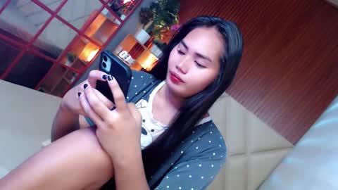 Snapshot of sweetladyboyx chatting on September 2025 11:05:02 PM online show from September 2025 11:05:02 PM