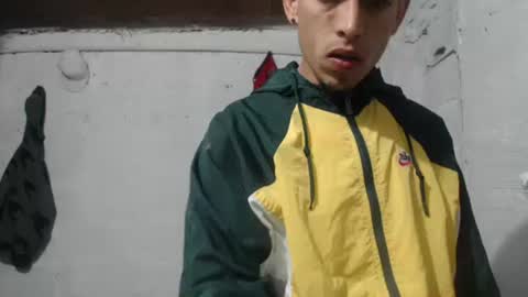 Snapshot of sweetlatinakim chatting on March 2026 12:41:01 PM Camilo online show from March 2026 12:41:01 PM