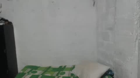 Snapshot of sweetlatinakim chatting on April 2026 10:21:02 AM Camilo online show from April 2026 10:21:02 AM