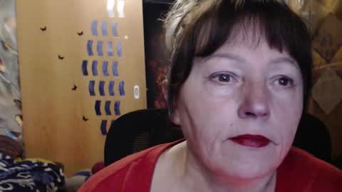 sweetli_angel online show from October 2025 01:31:01 AM