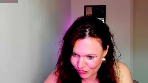 Snapshot of sweetlikaaa chatting on April 2026 06:32:02 PM sweetlikaaa online show from April 2026 06:32:02 PM
