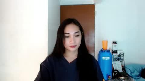 Snapshot of sweetlilly_18 chatting on January 2025 05:11:02 PM Lilly online show from January 2025 05:11:02 PM