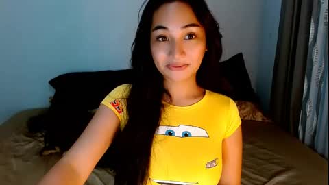 Snapshot of sweetlilly_18 chatting on April 2026 03:36:02 AM Lilly online show from April 2026 03:36:02 AM