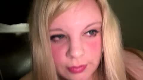 Snapshot of sweetlisa92 chatting on April 2026 06:02:01 PM Lisa online show from April 2026 06:02:01 PM