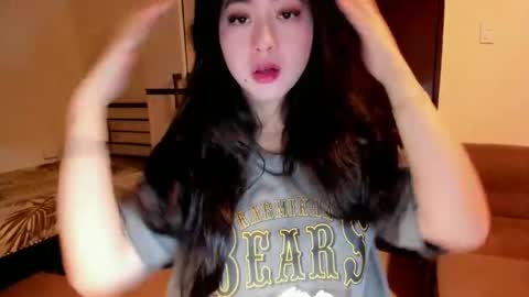 Zoe online show from October 2025 03:29:02 AM