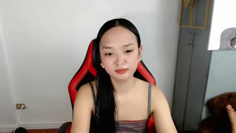 Snapshot of sweetlunarose chatting on July 2026 05:44:02 AM lilcherry online show from July 2026 05:44:02 AM