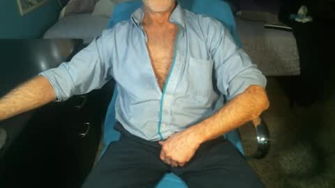 Snapshot of sweetman4a chatting on January 2026 03:06:01 PM Michael online show from January 2026 03:06:01 PM