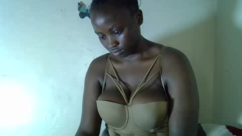 Snapshot of sweetmarline chatting on September 2025 07:16:01 PM sweetmarline online show from September 2025 07:16:01 PM