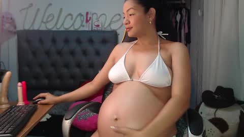 Sweetmom12 online show from January 2025 02:04:01 PM