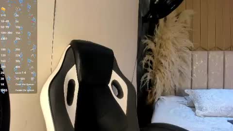 Snapshot of sweetnova_ chatting on June 2026 02:14:01 AM Sweet Nova online show from June 2026 02:14:01 AM