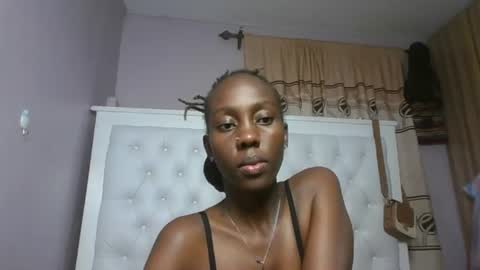 Novah girlie online show from June 2026 03:31:01 AM