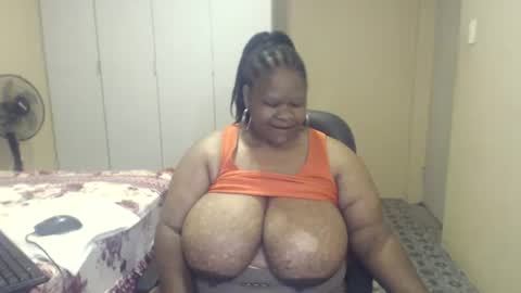 Snapshot of sweetnoziexxx chatting on January 2026 05:12:01 AM sweetnoziexxx online show from January 2026 05:12:01 AM