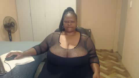 Snapshot of sweetnoziexxx chatting on February 2026 06:20:01 AM sweetnoziexxx online show from February 2026 06:20:01 AM