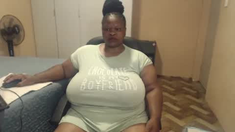 Snapshot of sweetnoziexxx chatting on February 2026 05:11:02 PM sweetnoziexxx online show from February 2026 05:11:02 PM