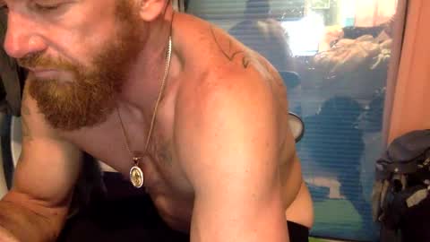 Snapshot of sweetnsexy95 chatting on February 2025 05:36:02 PM WeAim2PZzz online show from February 2025 05:36:02 PM