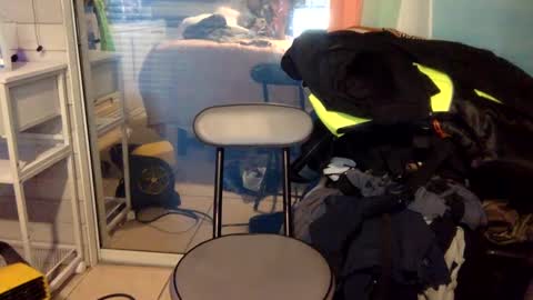 Snapshot of sweetnsexy95 chatting on March 2025 12:43:01 PM WeAim2PZzz online show from March 2025 12:43:01 PM