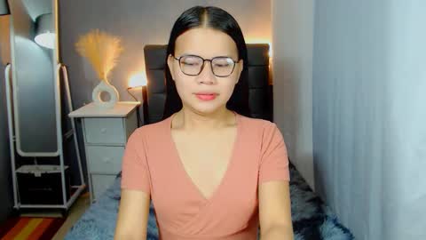 Ghena online show from October 2025 01:03:02 AM